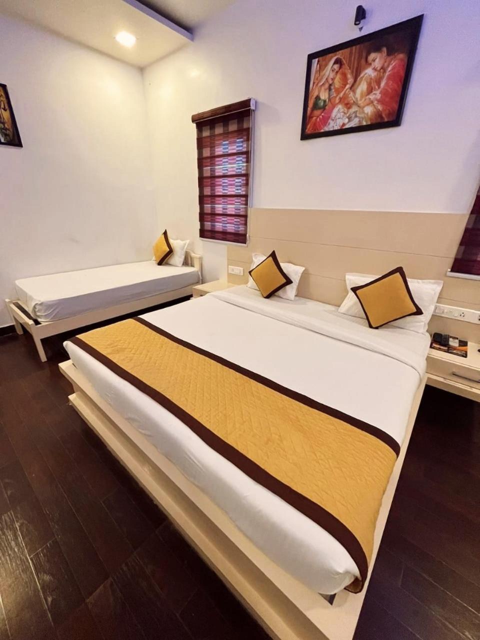 Hotel Orange Town Agra  Εξωτερικό φωτογραφία